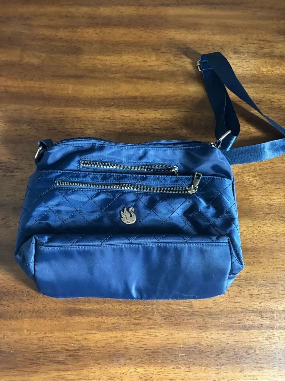 Gloria Vanderbilt women’s purse